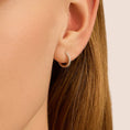 Carica l'immagine nel visualizzatore della galleria, ORECCHINI A CERCHIO SILVER ELEGANCE ARGENTO RODIATO CUBIC ZIRCONIA
