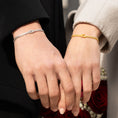 Carica l'immagine nel visualizzatore della galleria, Bracciale Nodo d'Amore Dorato
