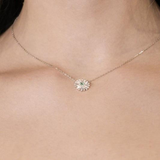 Collana Margherite con Centrale Verde Acqua in Argento