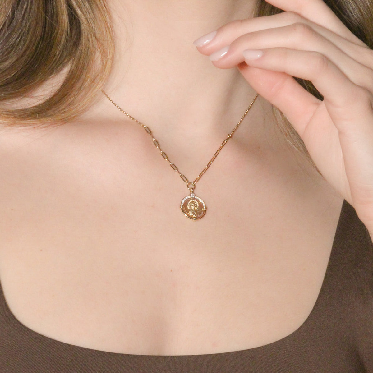 Collana Madonna Regina del Cielo Dorata