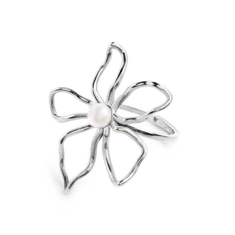Anello fiore con perla centrale