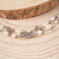 Carica l'immagine nel visualizzatore della galleria, BRACCIALE A DUE FILI CON PERLE E  ELEMENTI LAVORATI
