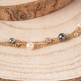 Carica l'immagine nel visualizzatore della galleria, BRACCIALE MULTIFILO CON PERLE E STRASS
