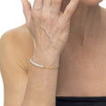 Carica l'immagine nel visualizzatore della galleria, Bracciale catena figaro e perle irregolari
