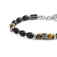 Carica l'immagine nel visualizzatore della galleria, Bracciale con onice nera ovale e sfere occhio di tigre
