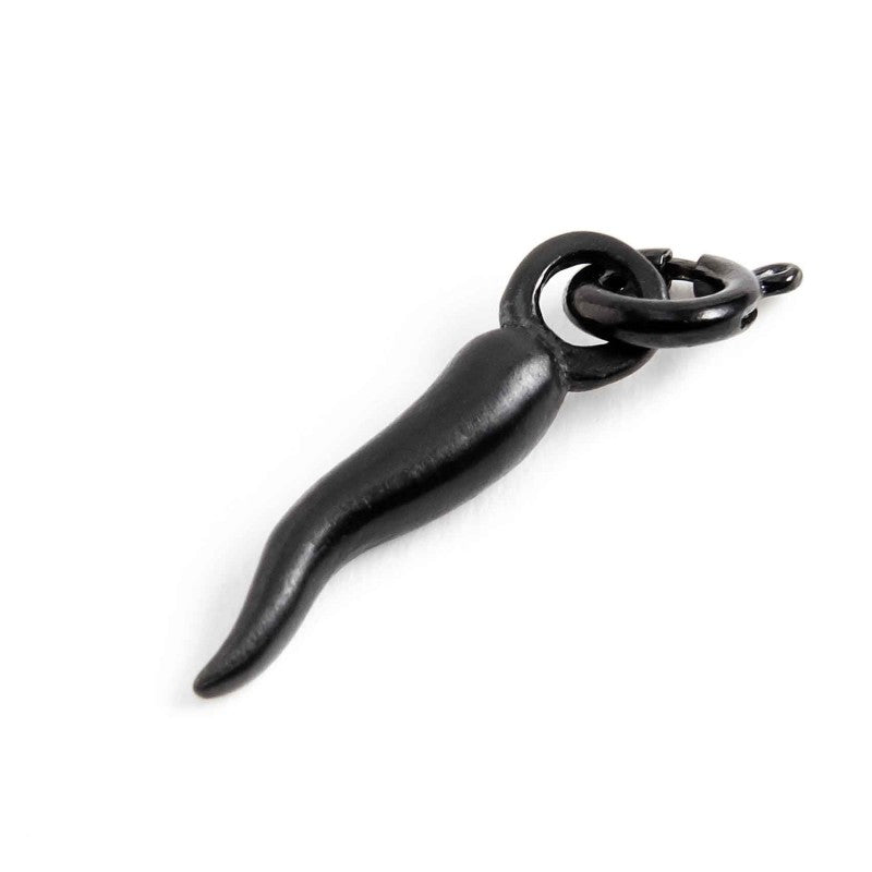 33ch0027nst Charm corno nero