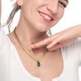 Carica l'immagine nel visualizzatore della galleria, Collana catena snake cristallo baguette centrale
