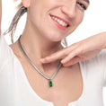 Carica l'immagine nel visualizzatore della galleria, Collana catena snake cristallo baguette centrale
