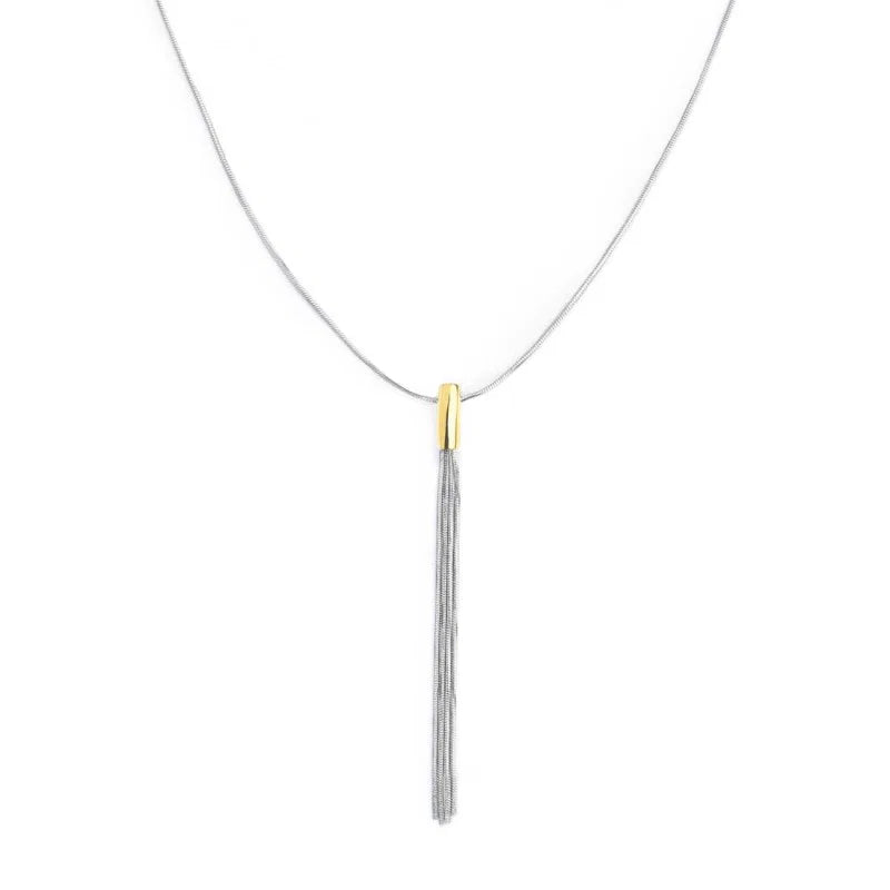 COLLANA CON CENTRALE PENDENTE MULTIFILO