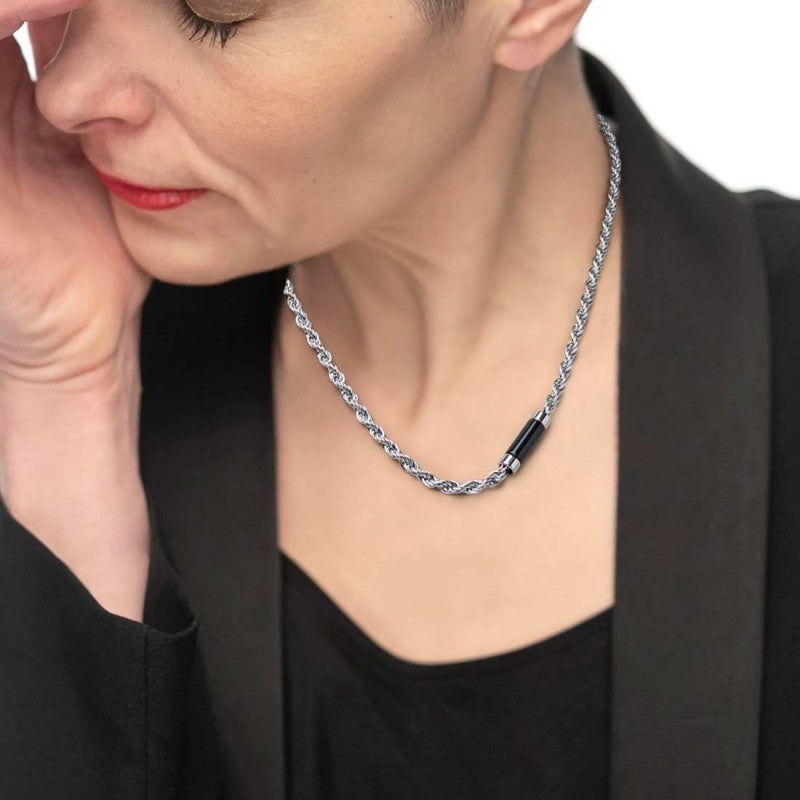 Collana con elemento in pietra - Desidero