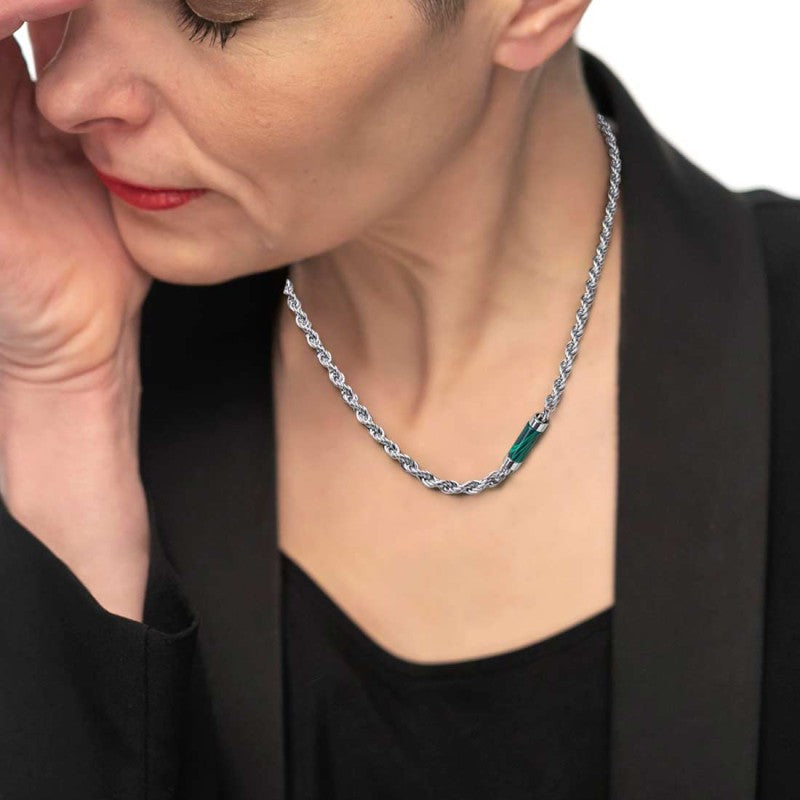Collana con elemento in pietra - Desidero