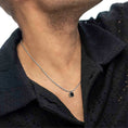 Carica l'immagine nel visualizzatore della galleria, Collana con zircone nero quadrato

